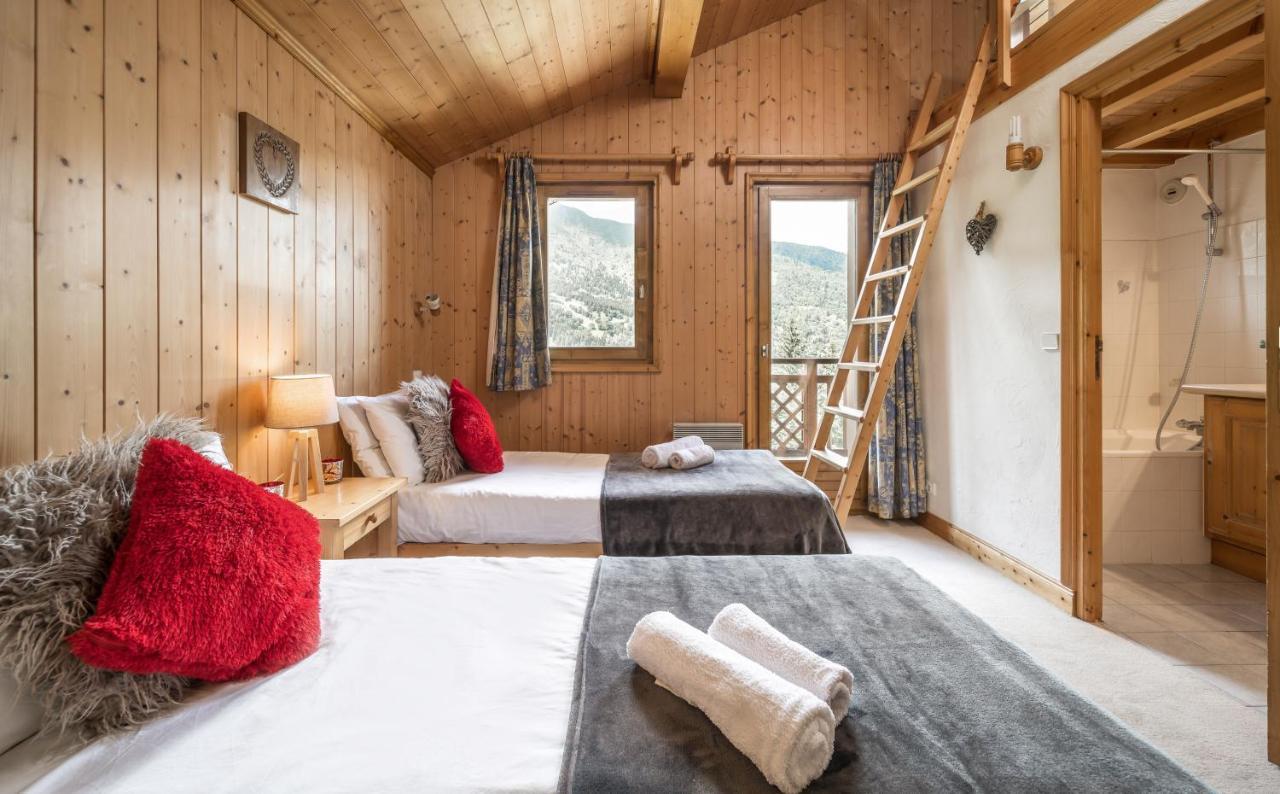 Chalet Himalaya , 10 Person Chalet With 5 Ensuite Bedrooms And Outdoor Jacuzzi In Meribel Centre Dış mekan fotoğraf