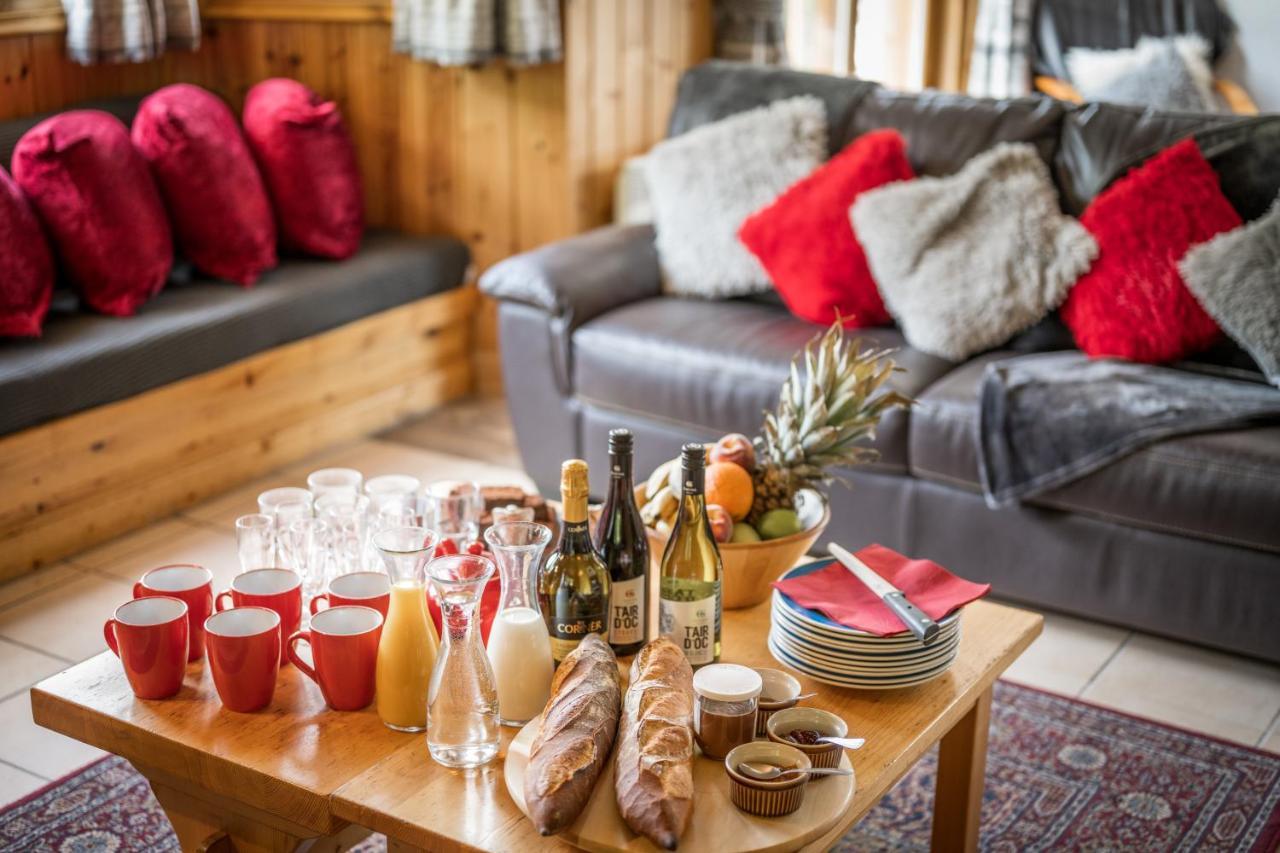 Chalet Himalaya , 10 Person Chalet With 5 Ensuite Bedrooms And Outdoor Jacuzzi In Meribel Centre Dış mekan fotoğraf